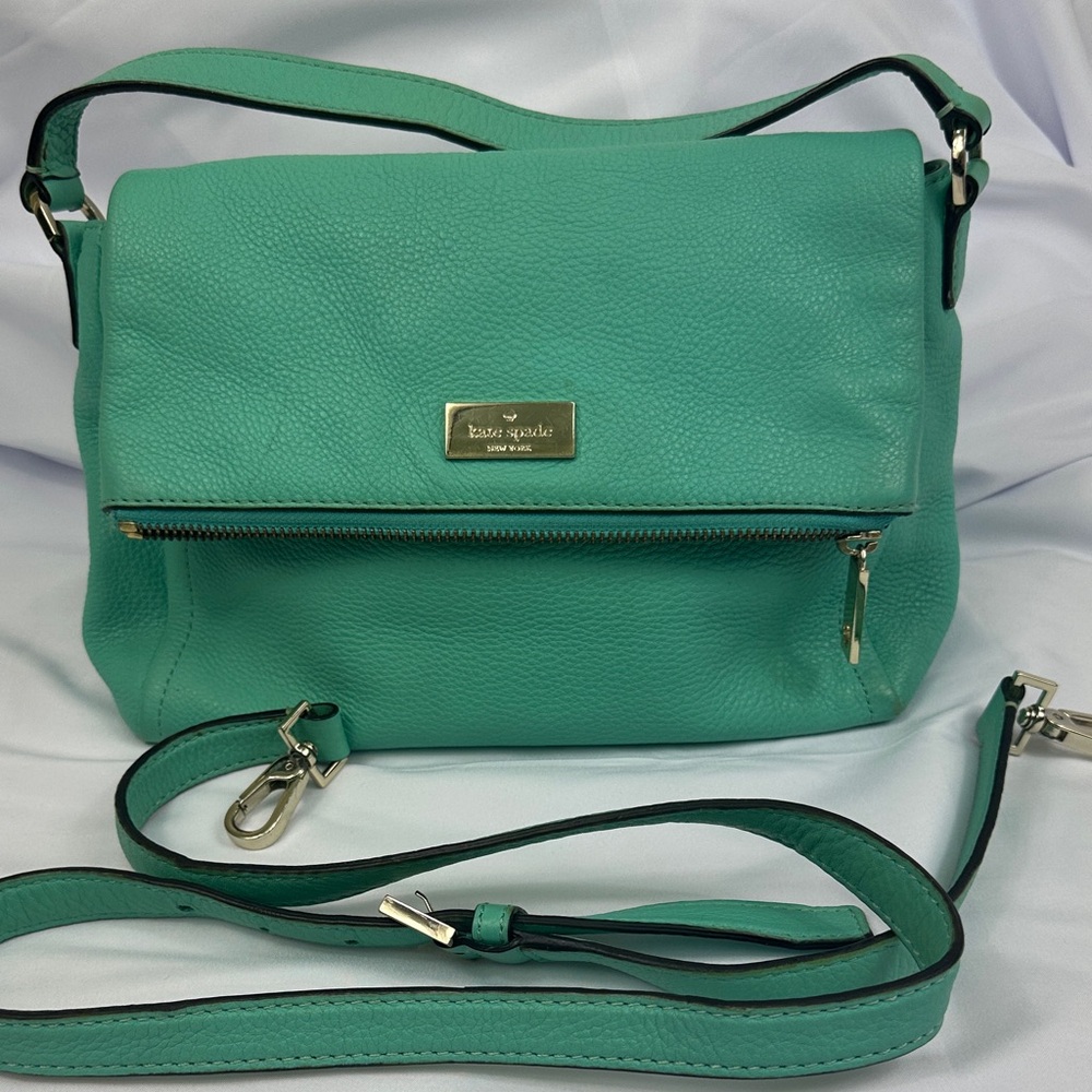 kate spade Teal Pebbled Leather Crossbody Bag with Gold Hardware used